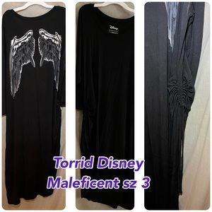 Torrid Disney Maleficent shirt, size 3